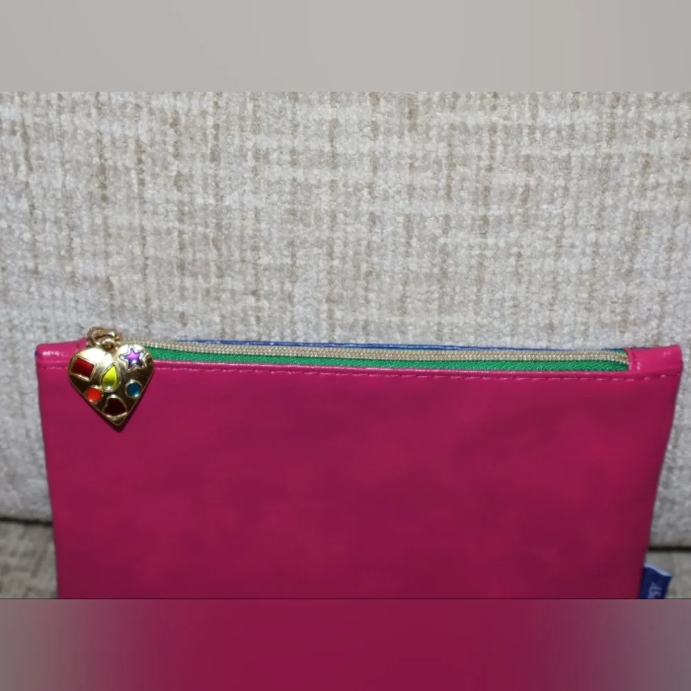 4/$14 Pink & Multicolored Ipsy & Clinique Glam/Makeup Bags.